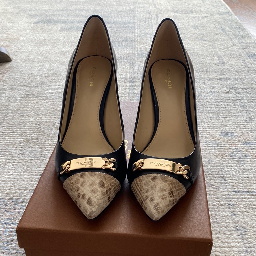 Coach Bowery Black and Gold snake print Women's Heels size 11M